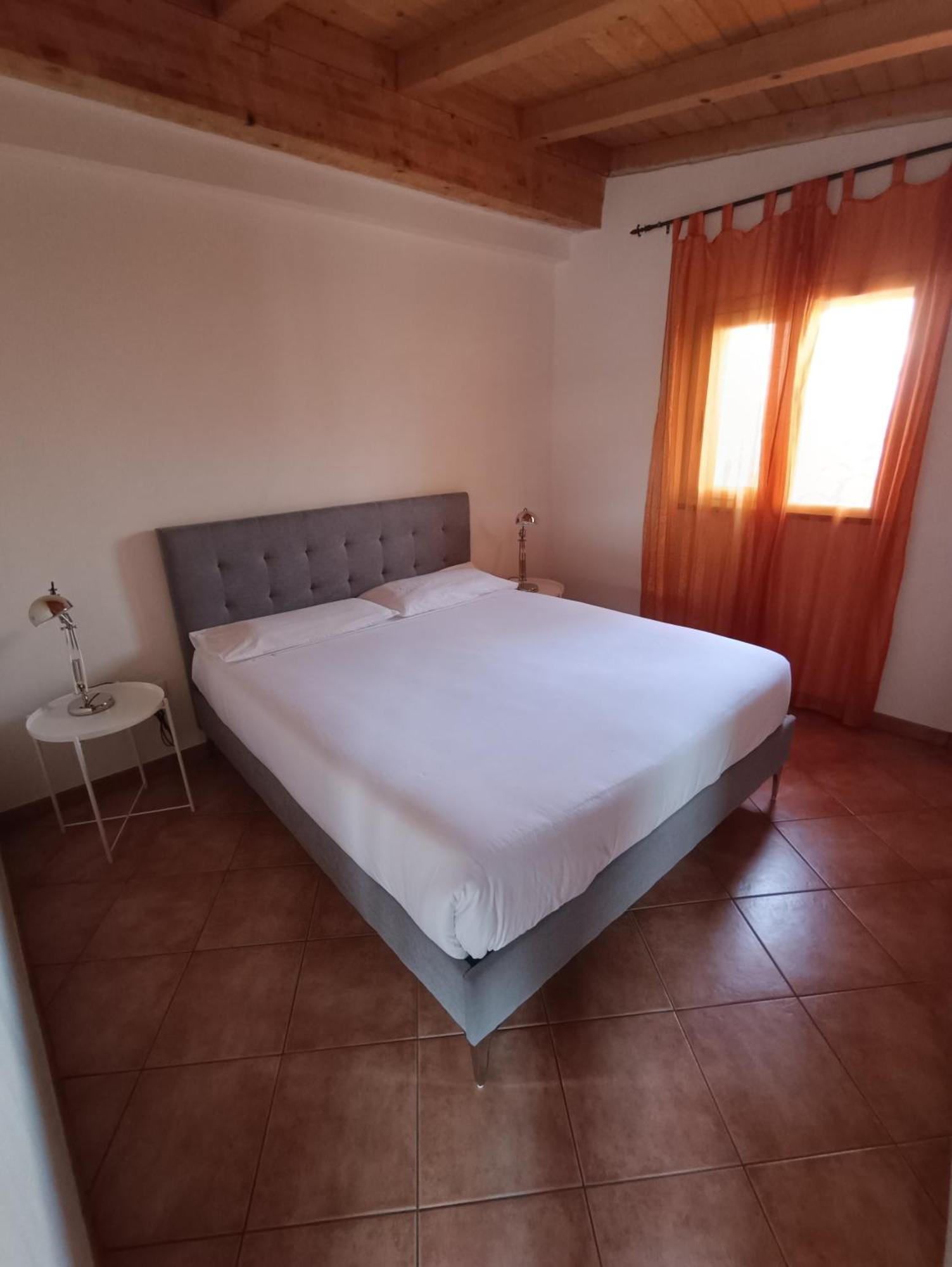 ג'יארה B&B Al Duomo מראה חיצוני תמונה